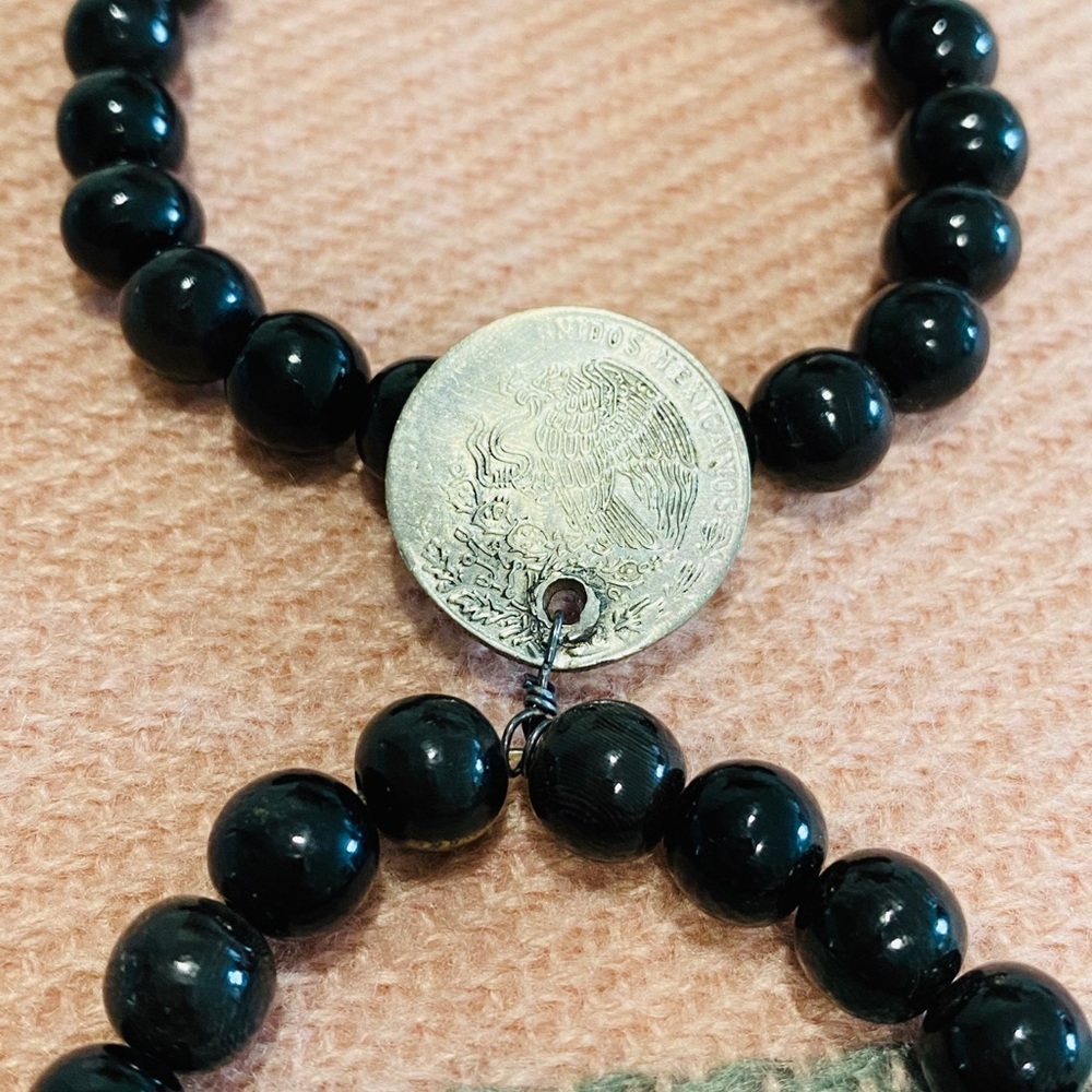 💕 LOVE Coin Stacking Beaded Stretch Bracelets - Picture 6 of 8